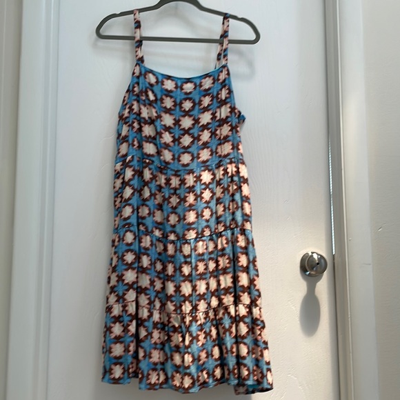LOFT Dresses & Skirts - LOFT Blue Brown Floral Print Spaghetti Strap Dress
